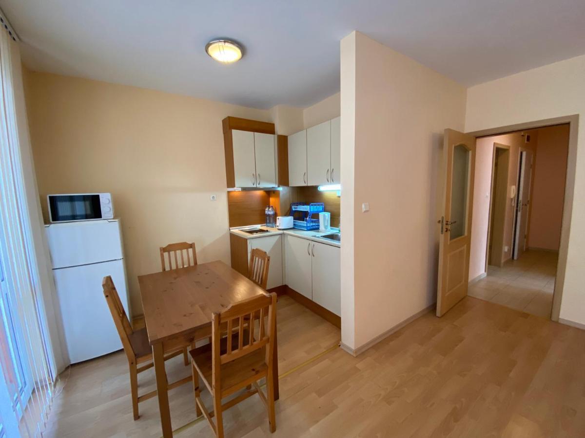 Gt Sunny Fort Apartments Sunny Beach Exterior photo