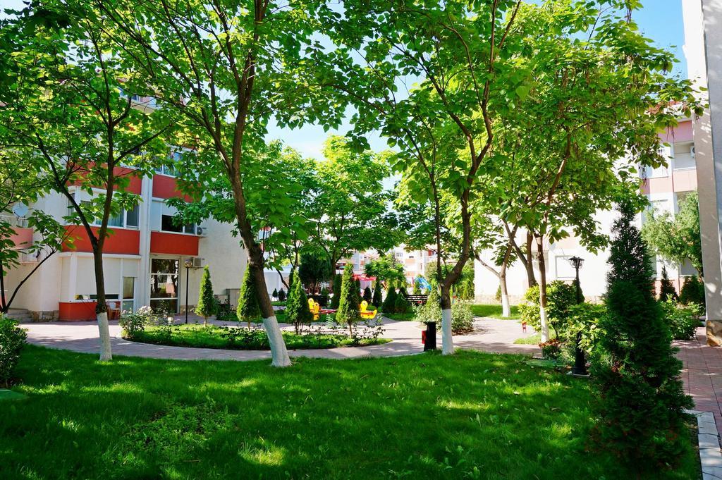 Gt Sunny Fort Apartments Sunny Beach Exterior photo
